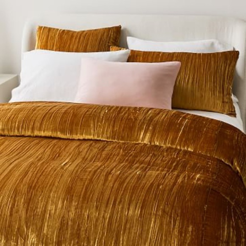 NWT West Elm Velvet Duvet Queen Golden Oak